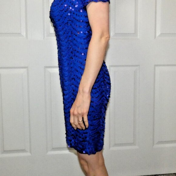 Blue PROM Dress Size 8 Crochet Lace Sequins Rare Sexy British Statement Gorgeous - Picture 5 of 12